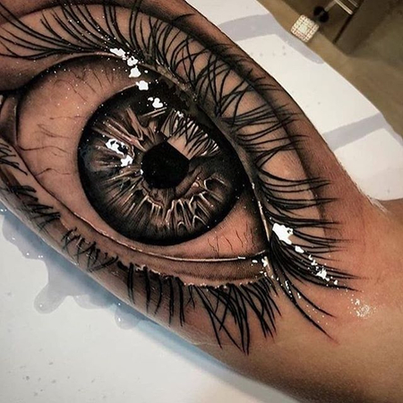 Augen-Tattoo